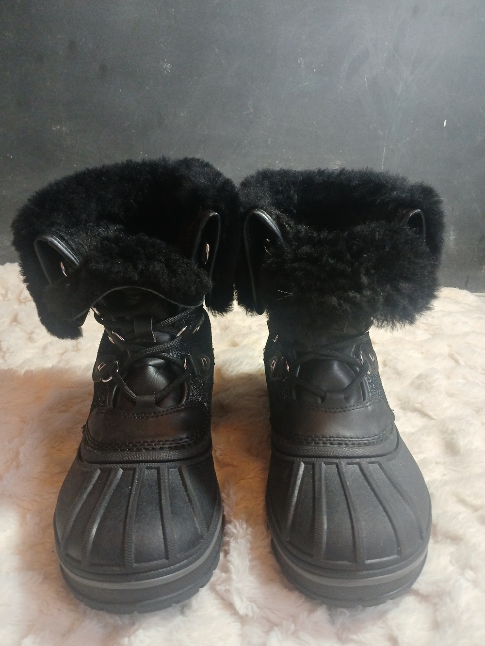 Crocs W7 Allcast II Luxe Snow Boots Black Shimmer Waterproof Winter Duck Boots